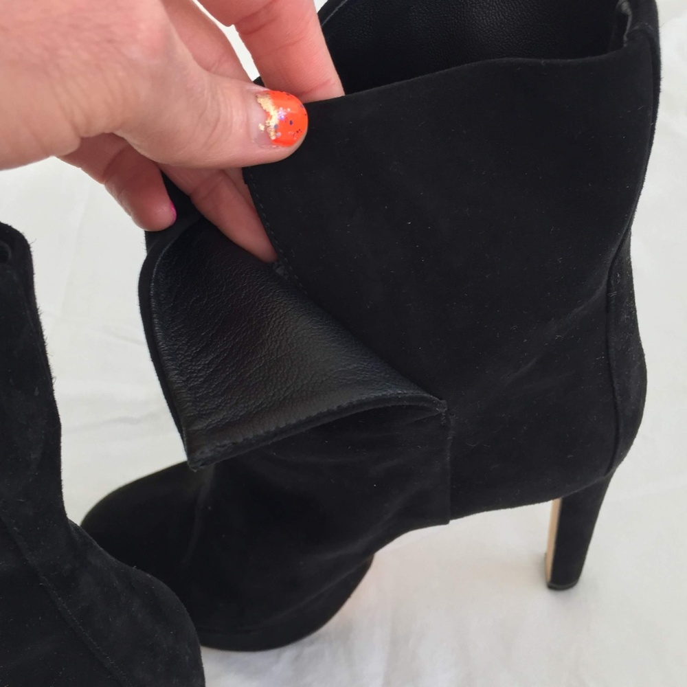 Hugo Boss Platform Booties - Picture 5 of 8